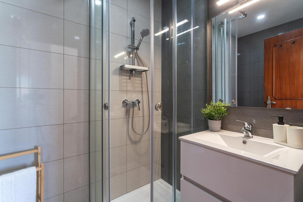 Hostwise - Spacious & Sunny Flat - Лоле Экстерьер фото